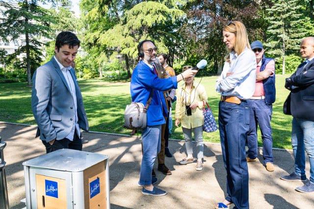 Installation d’une borne Qista à Levallois illustrant les avis positifs des habitants